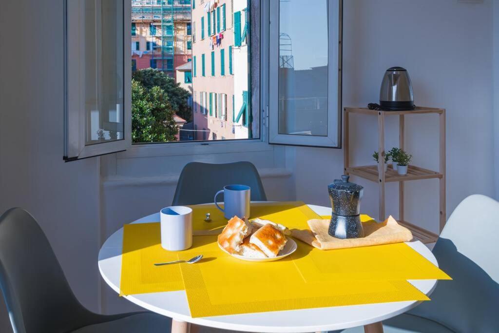 Appartamento Salita S. Anna - Affitti Brevi Italia Genua Buitenkant foto