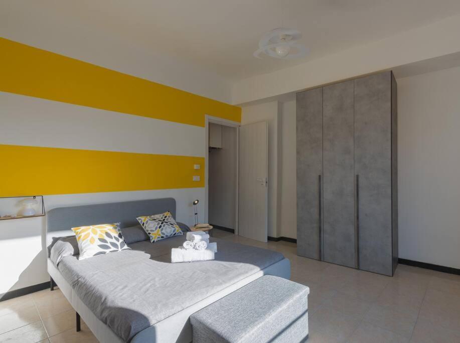Appartamento Salita S. Anna - Affitti Brevi Italia Genua Buitenkant foto